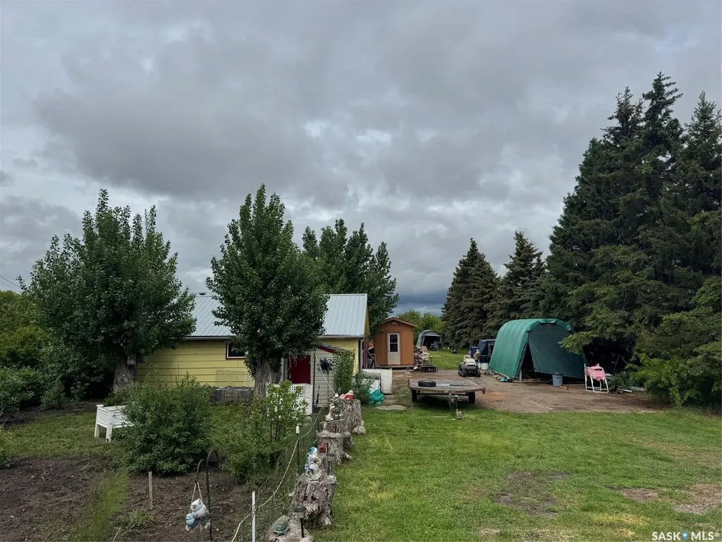207 Railway Avenue Rabbit Lake SK S0M 2L0