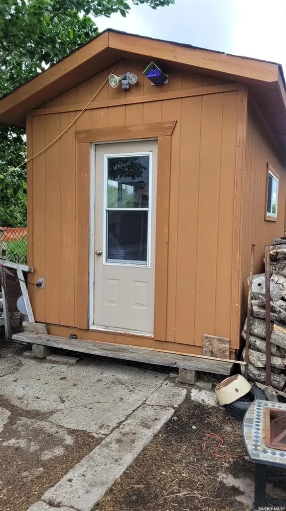 207 Railway Avenue Rabbit Lake SK S0M 2L0