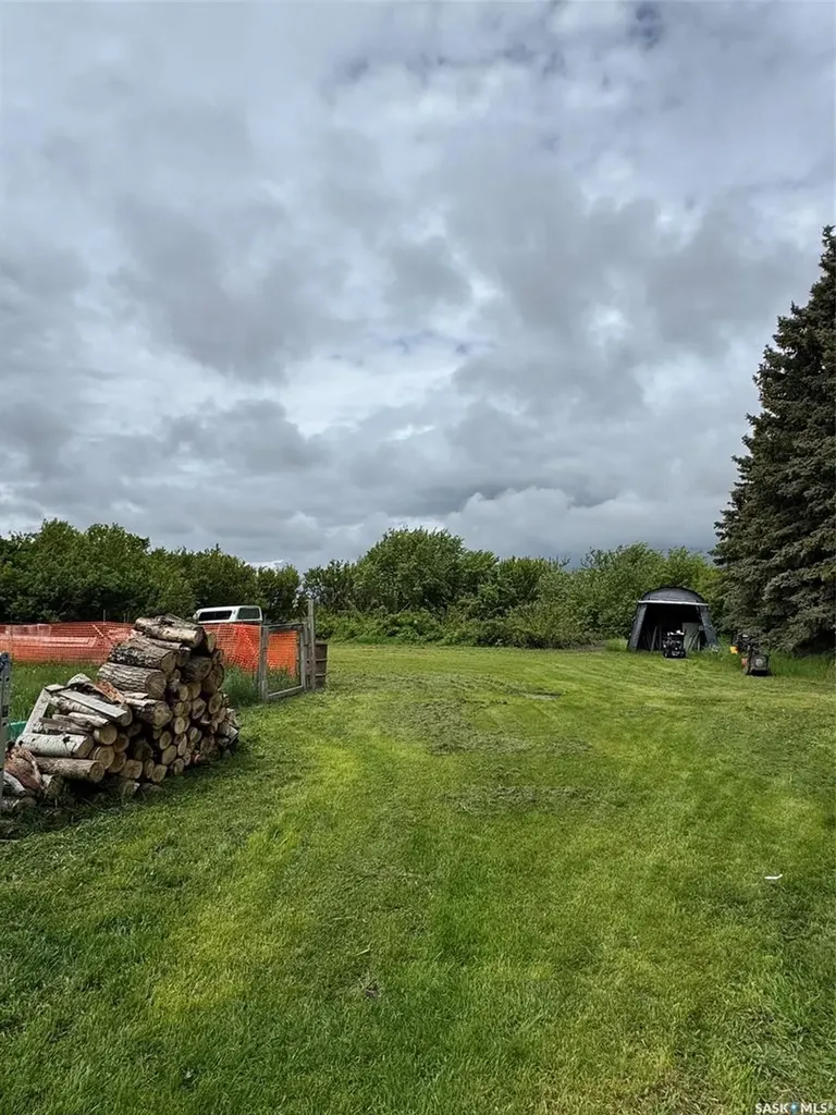 207 Railway Avenue Rabbit Lake SK S0M 2L0