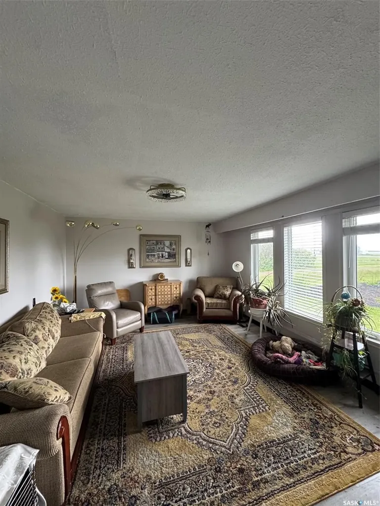 207 Railway Avenue Rabbit Lake SK S0M 2L0