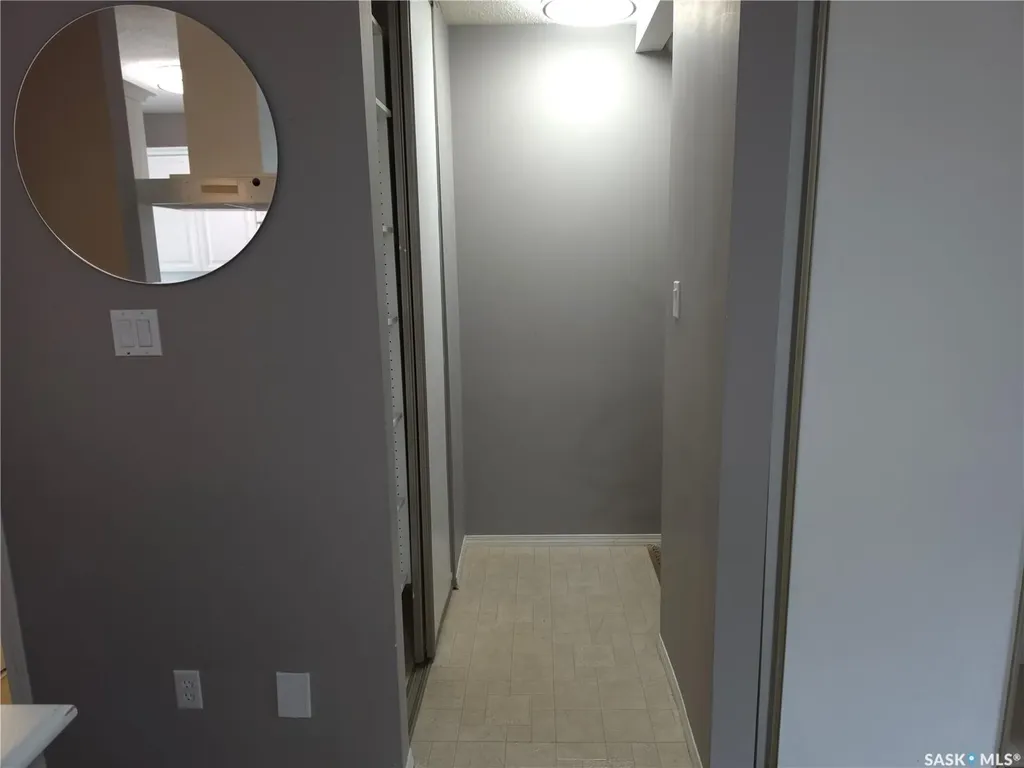 1128 Mckercher Drive Saskatoon SK S7H 4Y7