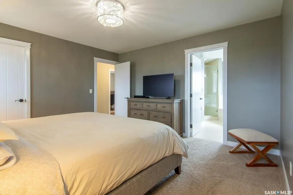 243 Pohorecky Street Saskatoon SK S7W 0J3