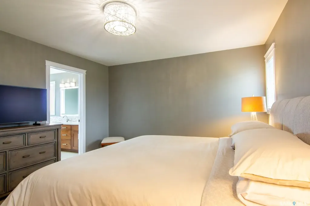 243 Pohorecky Street Saskatoon SK S7W 0J3