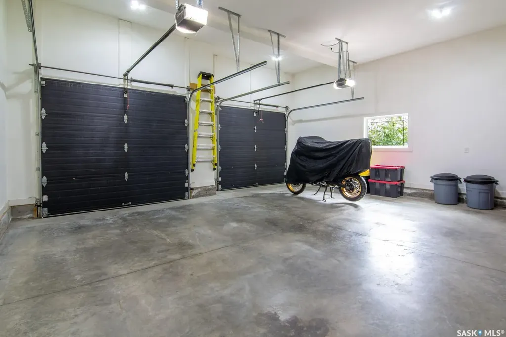 243 Pohorecky Street Saskatoon SK S7W 0J3