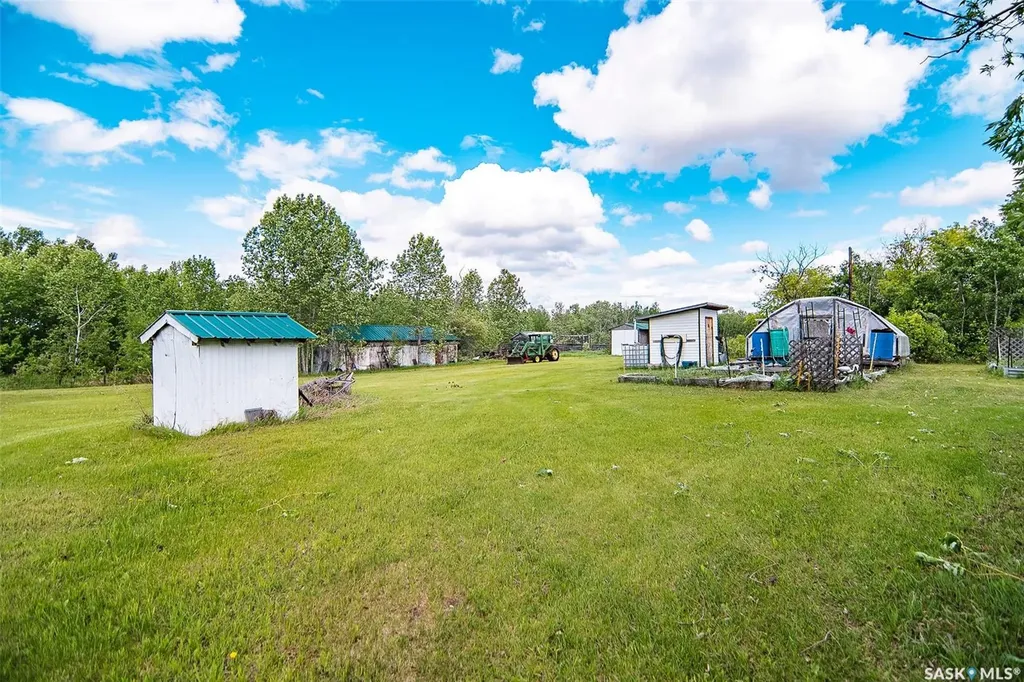 52547 Rural Address Paddockwood Rm No. 520 SK S0J 0N0