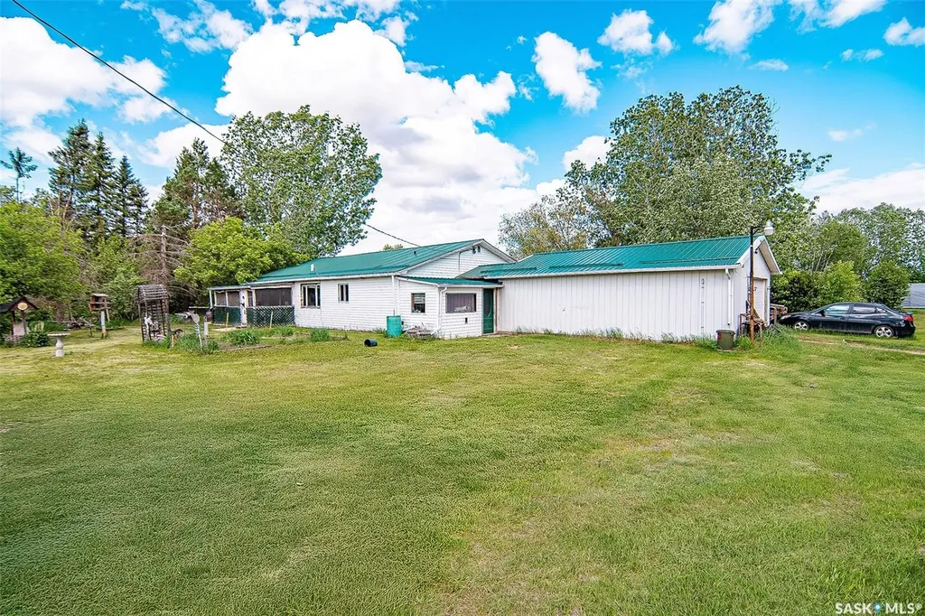52547 Rural Address Paddockwood Rm No. 520 SK S0J 0N0