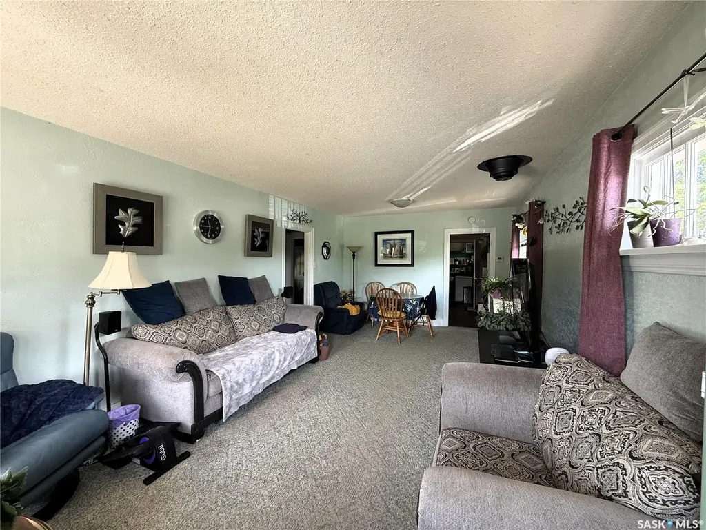 320 23rd Street E Prince Albert SK S6V 1P7