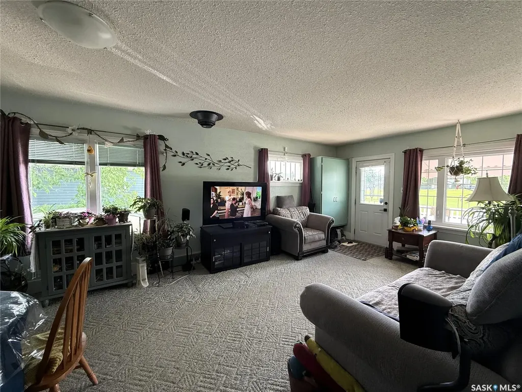 320 23rd Street E Prince Albert SK S6V 1P7