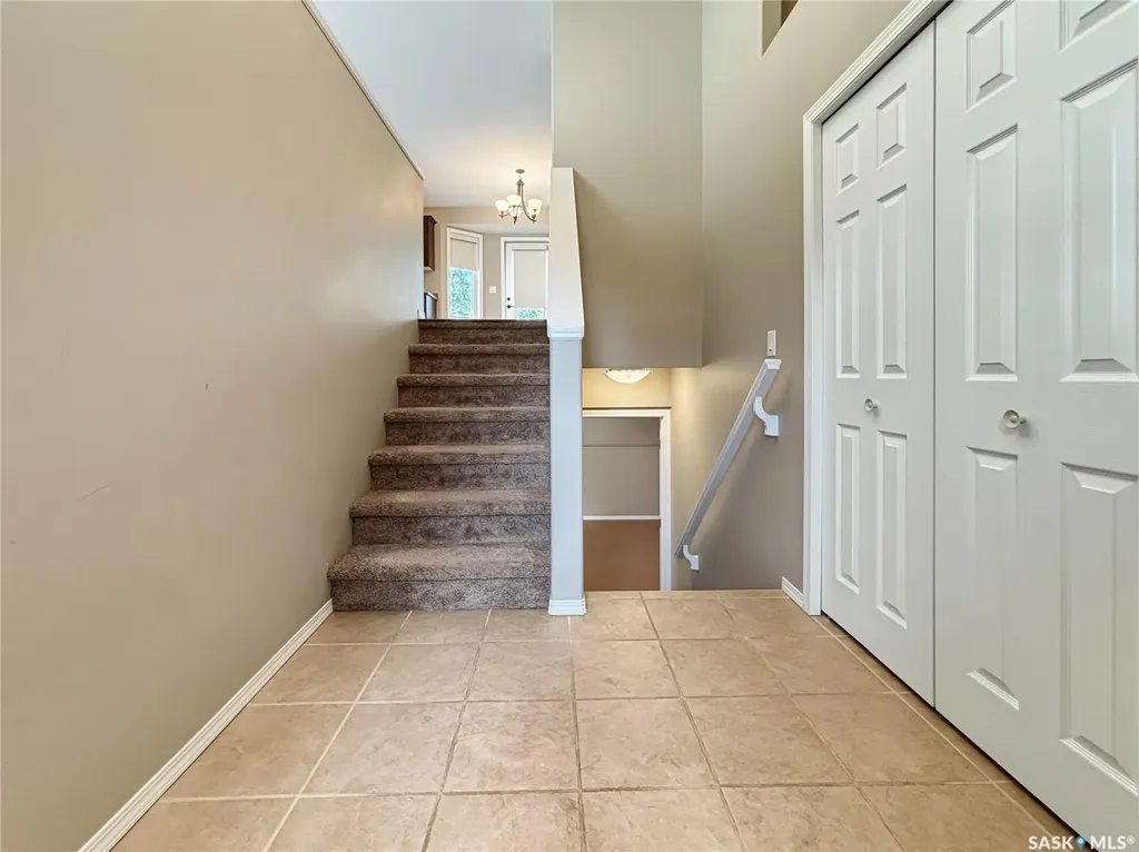 303 Diefenbaker Avenue Hague SK S0K 1X0