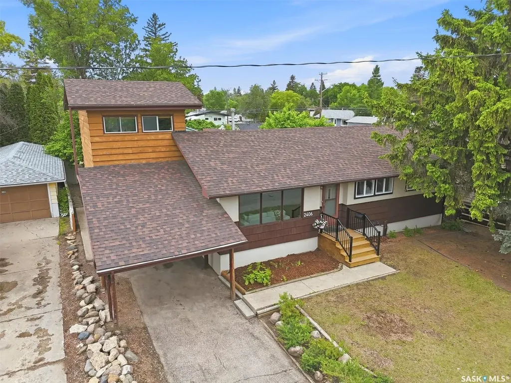2406 Clarence Avenue S Saskatoon SK S7J 1M1