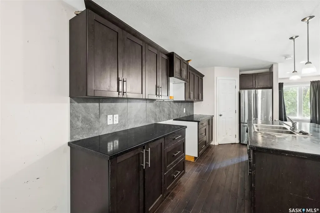 1861 Broder Street Regina SK S4N 3R7