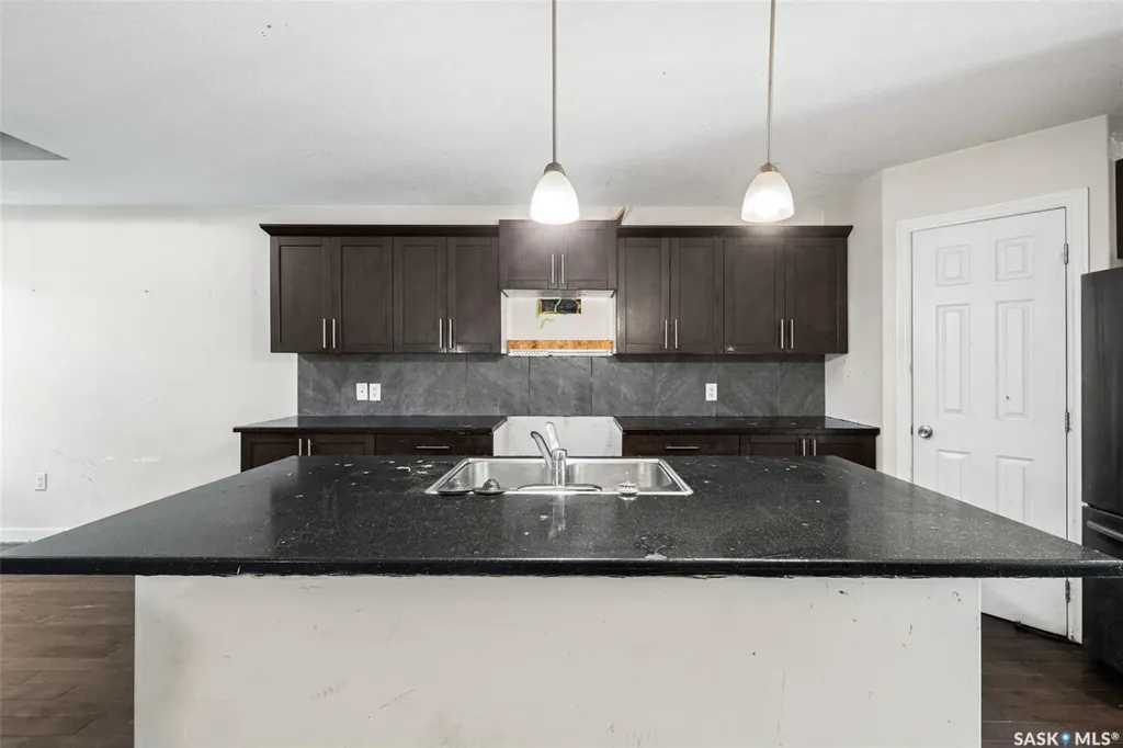 1861 Broder Street Regina SK S4N 3R7
