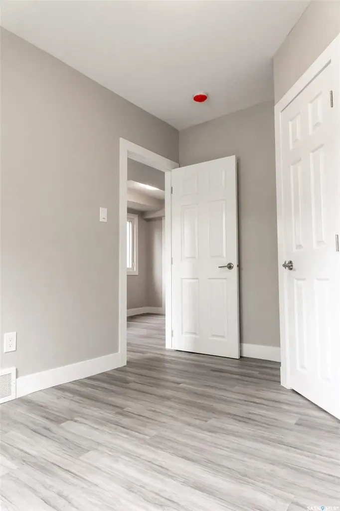 59 Lillooet Street E Moose Jaw SK S6H 4S3