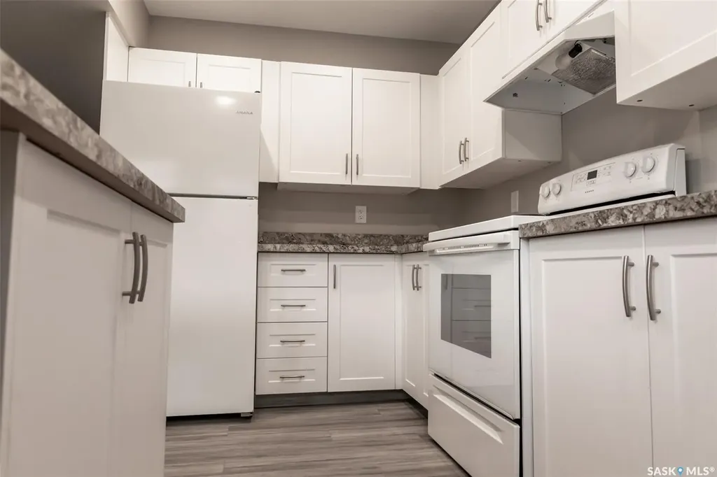 59 Lillooet Street E Moose Jaw SK S6H 4S3