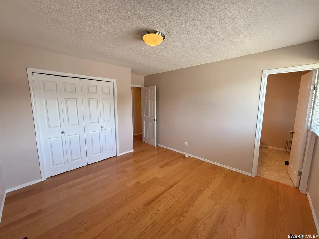 86 Duncan Crescent Saskatoon SK S7H 4K4