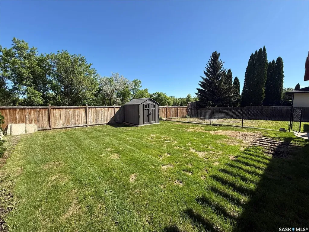 86 Duncan Crescent Saskatoon SK S7H 4K4