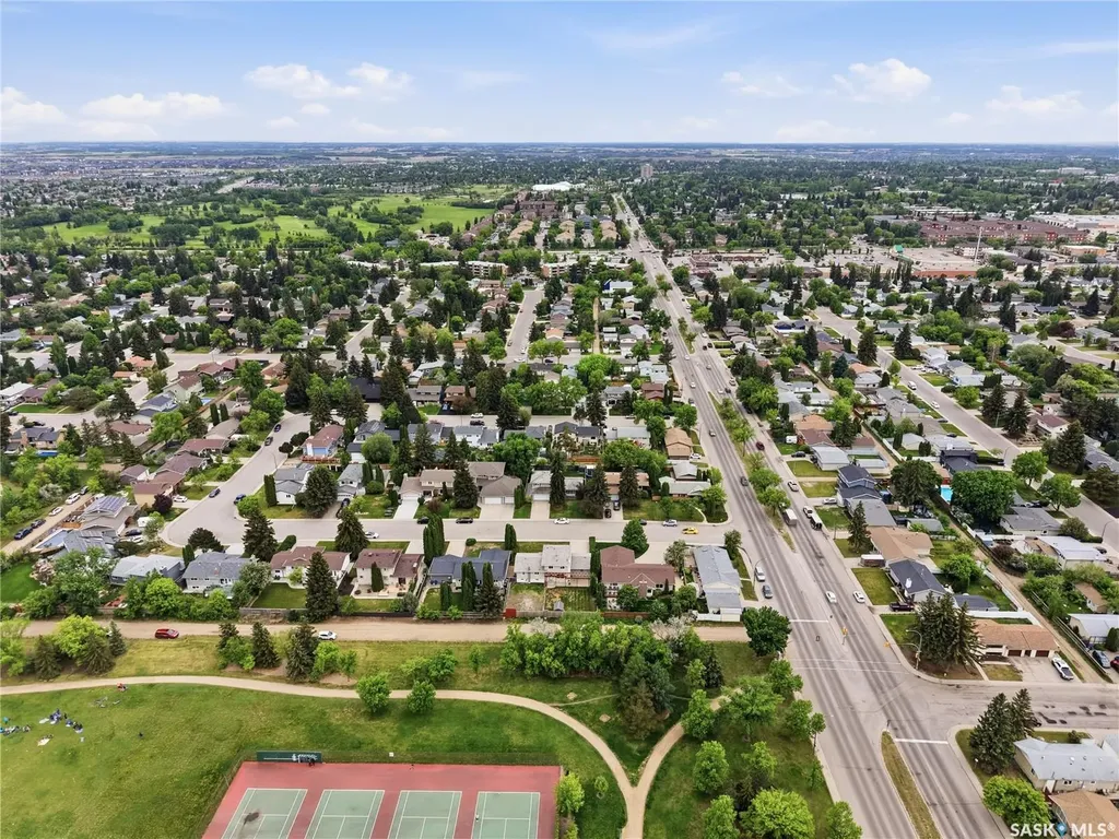 86 Duncan Crescent Saskatoon SK S7H 4K4