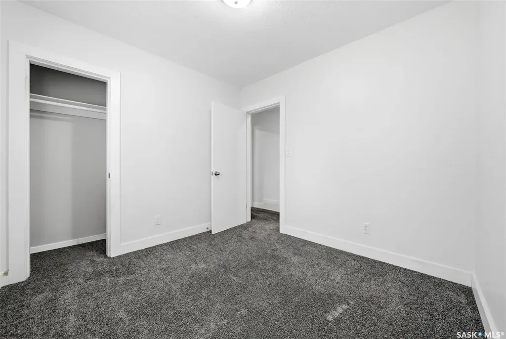 134 Ellison Crescent Regina SK S4R 4V5