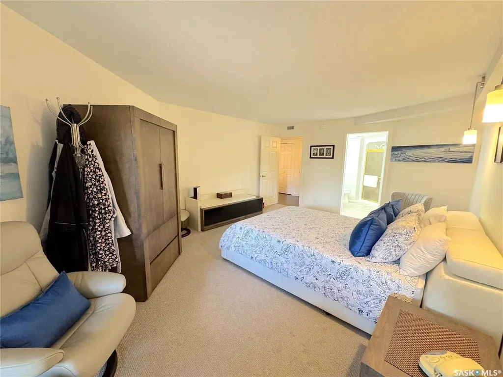 2305 Adelaide Street E Saskatoon SK S7J 5H6