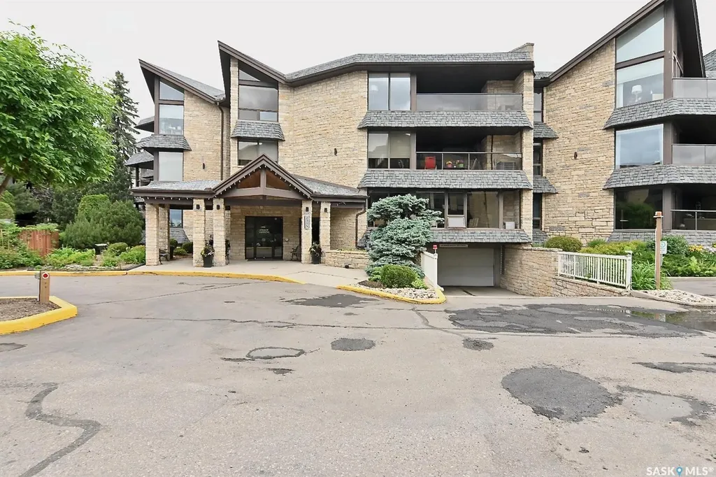2305 Adelaide Street E Saskatoon SK S7J 5H6