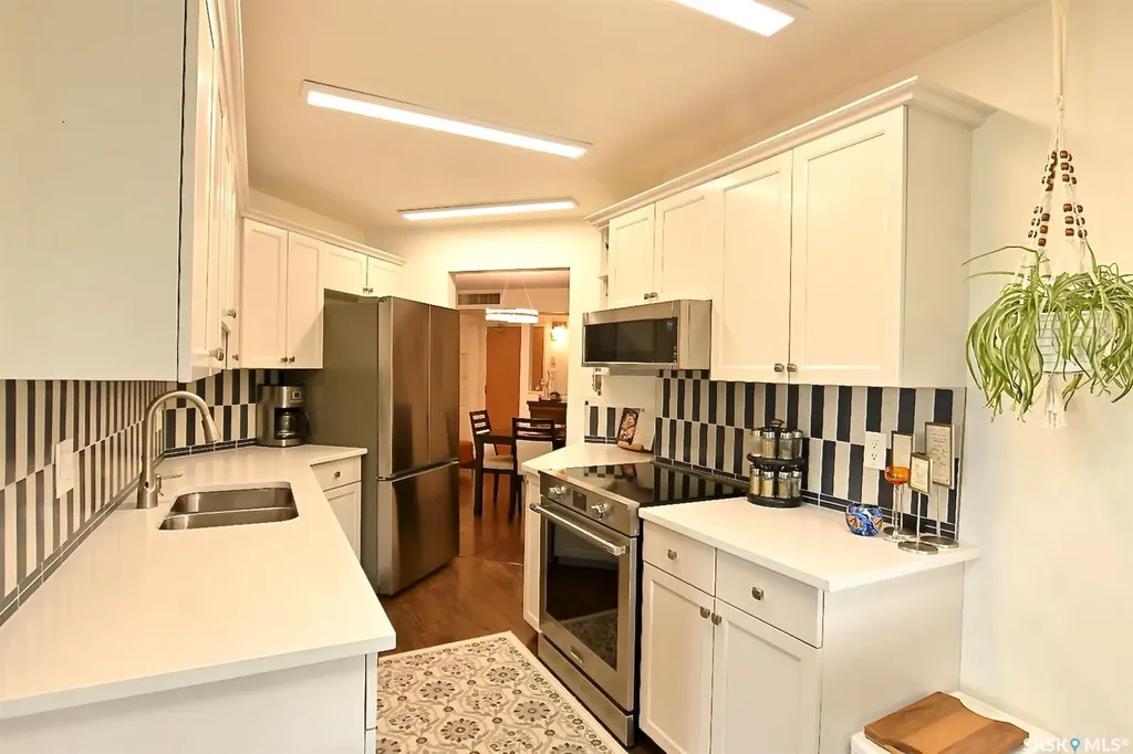 2305 Adelaide Street E Saskatoon SK S7J 5H6