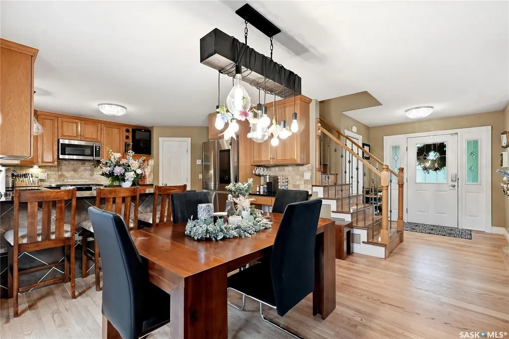 126 Beechmont Crescent Saskatoon SK S7C 1C7