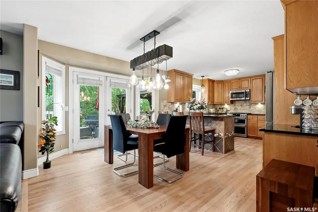 126 Beechmont Crescent Saskatoon SK S7C 1C7