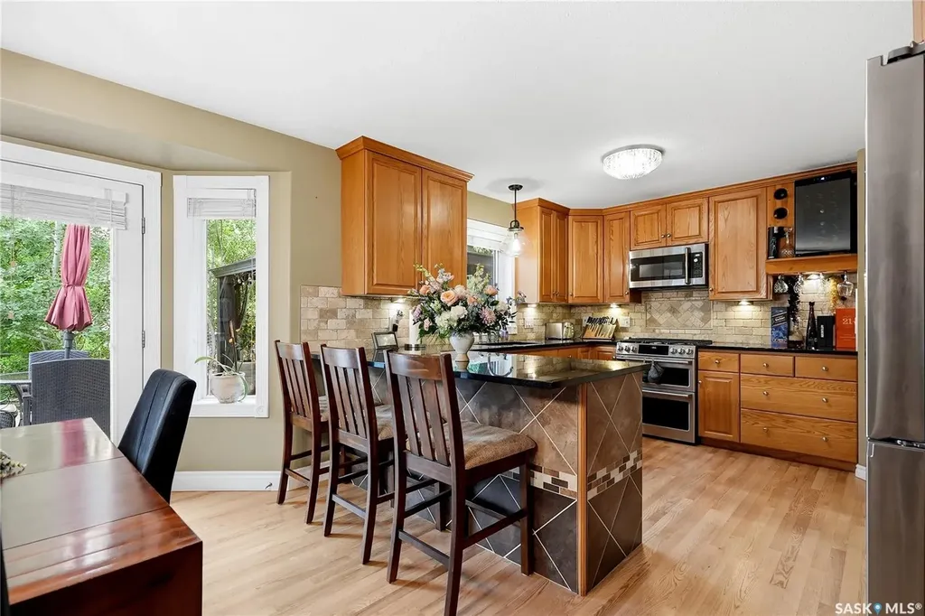 126 Beechmont Crescent Saskatoon SK S7C 1C7