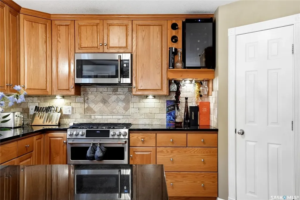 126 Beechmont Crescent Saskatoon SK S7C 1C7