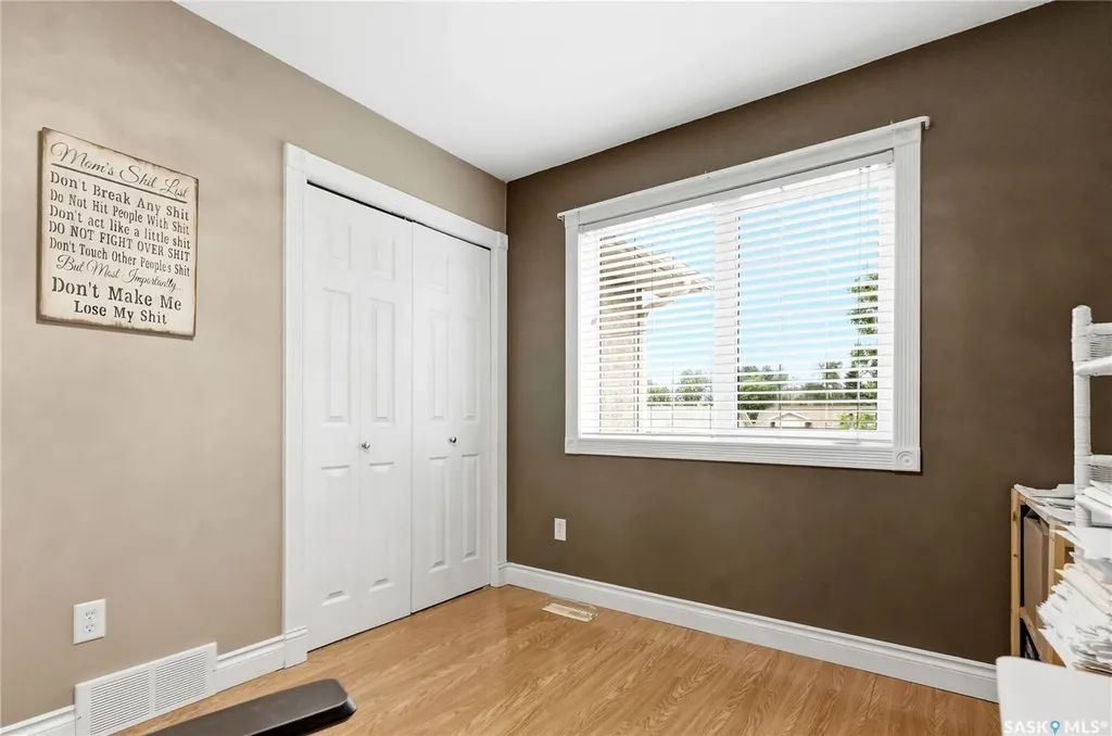 126 Beechmont Crescent Saskatoon SK S7C 1C7