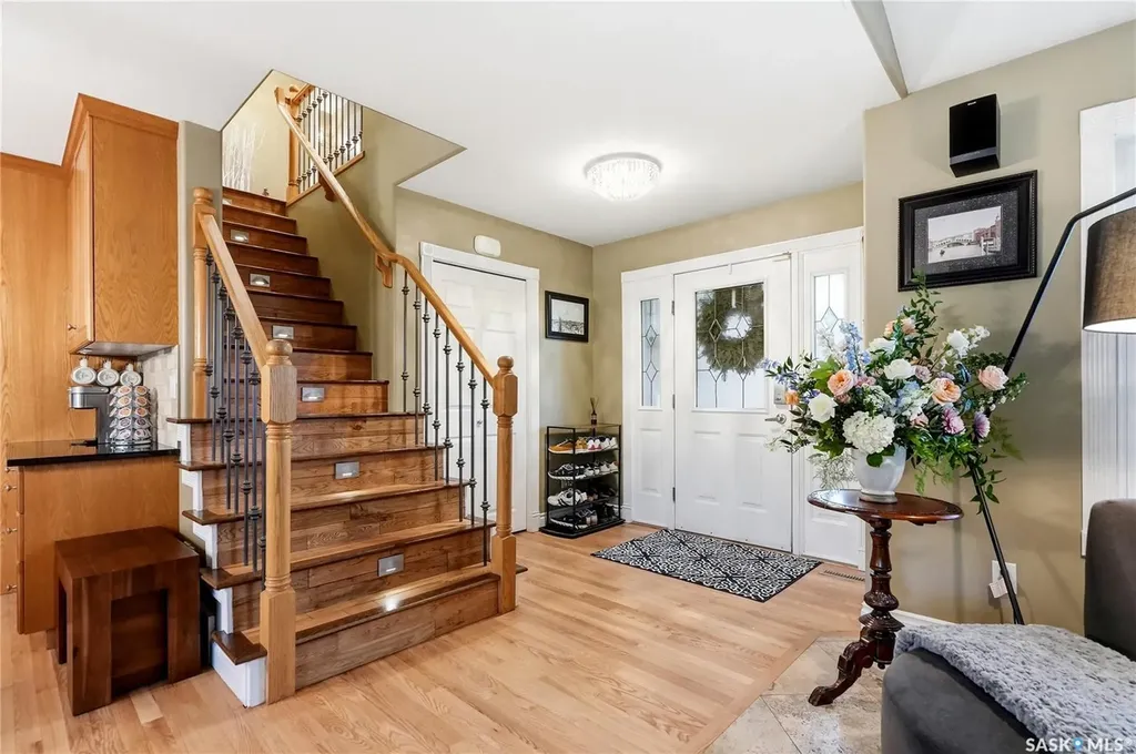 126 Beechmont Crescent Saskatoon SK S7C 1C7