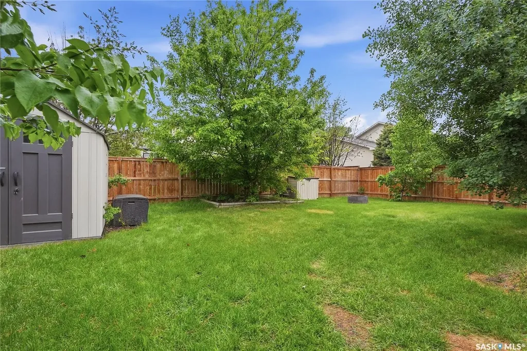 126 Beechmont Crescent Saskatoon SK S7C 1C7