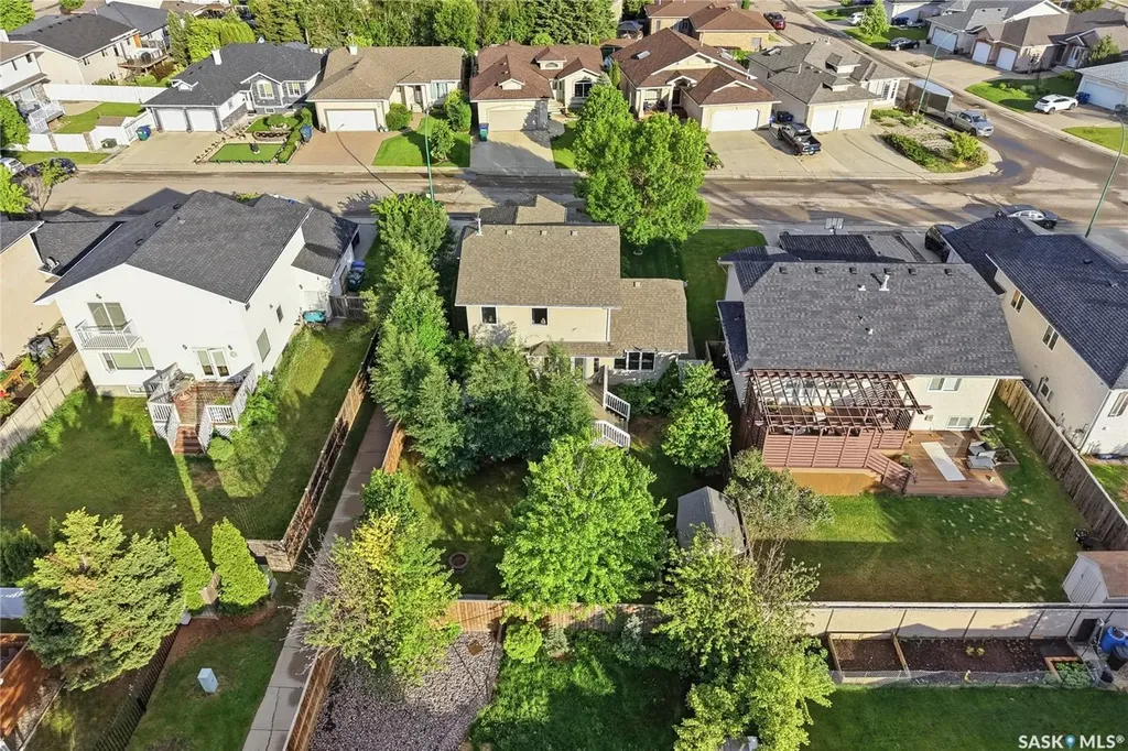 126 Beechmont Crescent Saskatoon SK S7C 1C7