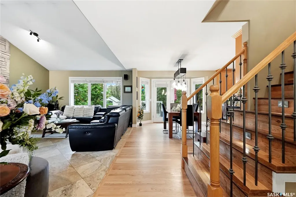 126 Beechmont Crescent Saskatoon SK S7C 1C7