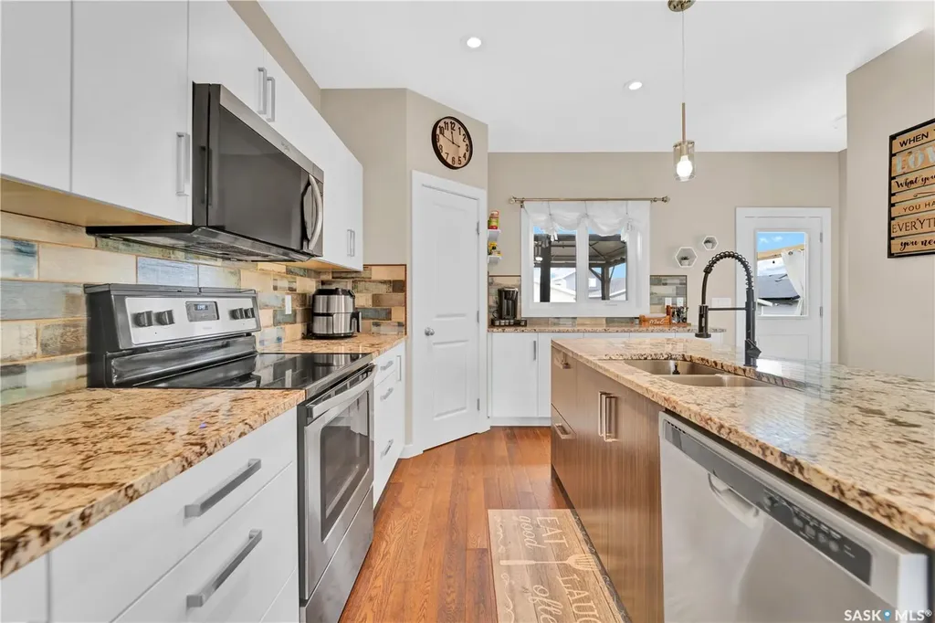 419 Ells Way Saskatoon SK S7L 6K8
