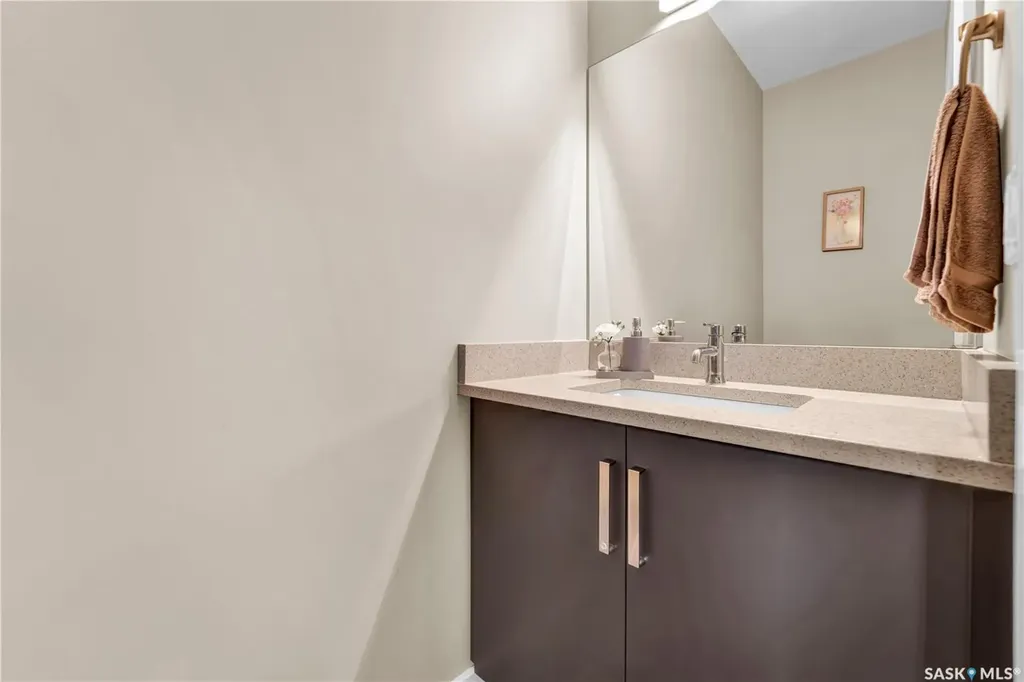 419 Ells Way Saskatoon SK S7L 6K8