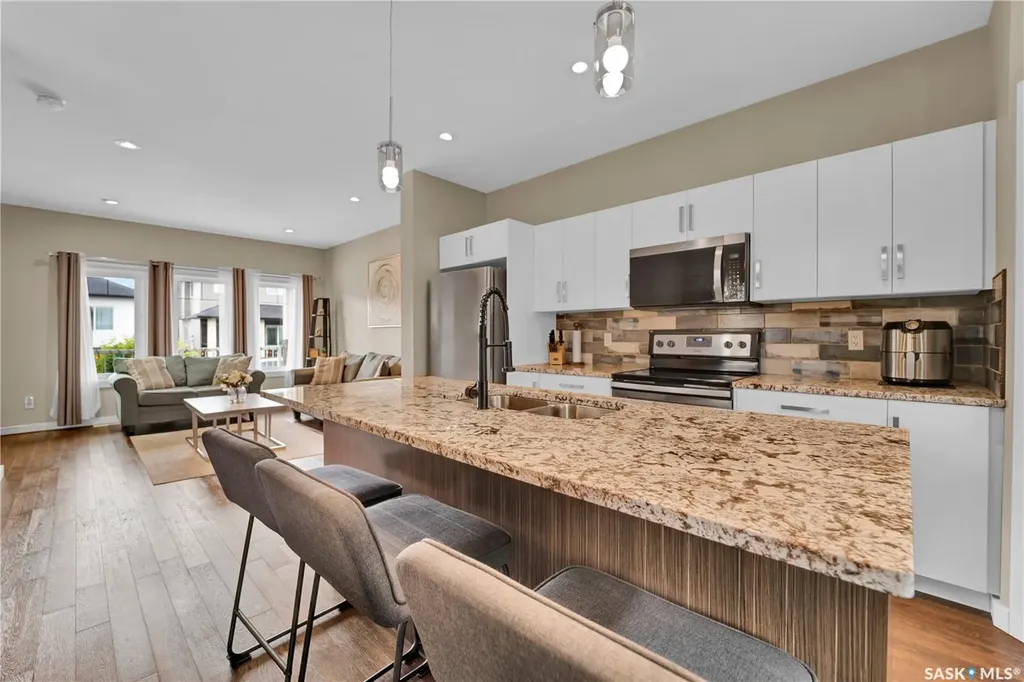 419 Ells Way Saskatoon SK S7L 6K8