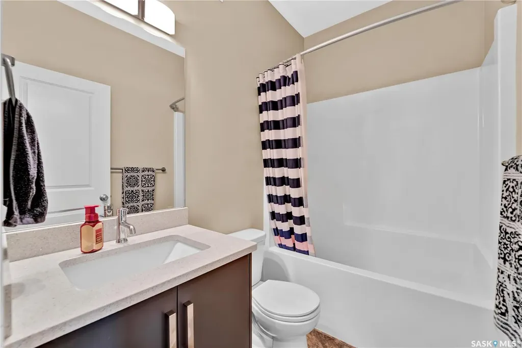 419 Ells Way Saskatoon SK S7L 6K8