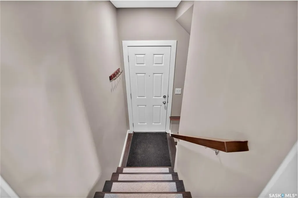419 Ells Way Saskatoon SK S7L 6K8
