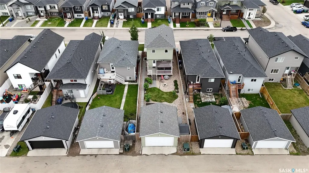 419 Ells Way Saskatoon SK S7L 6K8