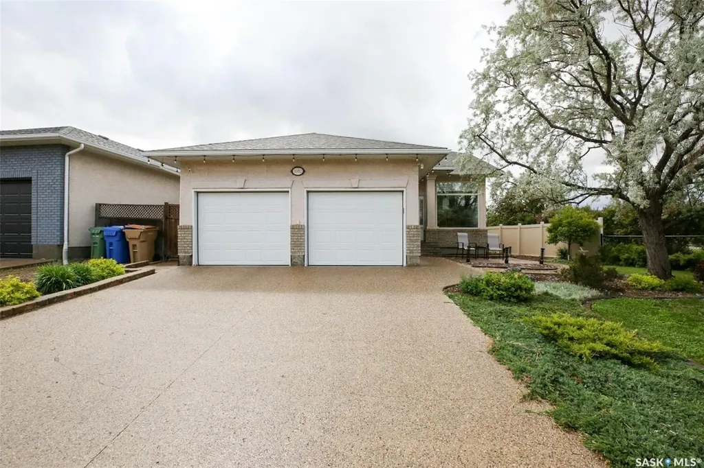 5082 Fahlman Crescent Regina SK S4X 4R9