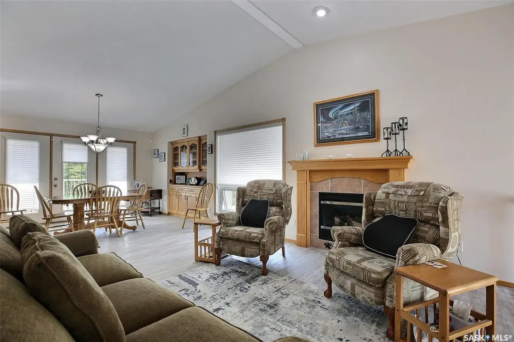 5082 Fahlman Crescent Regina SK S4X 4R9