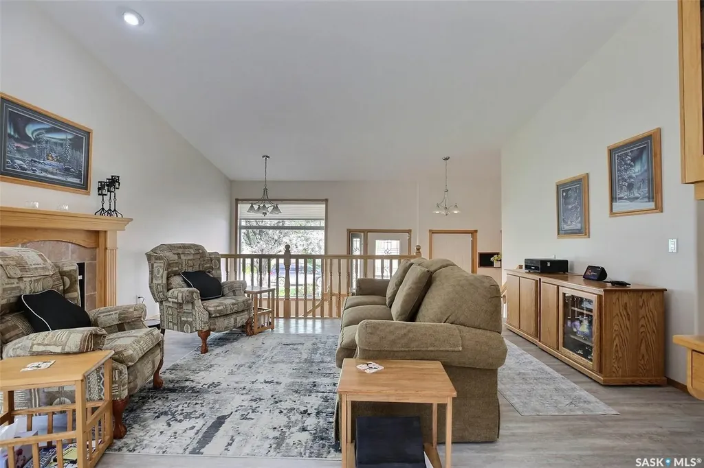 5082 Fahlman Crescent Regina SK S4X 4R9