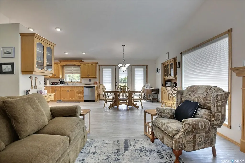 5082 Fahlman Crescent Regina SK S4X 4R9