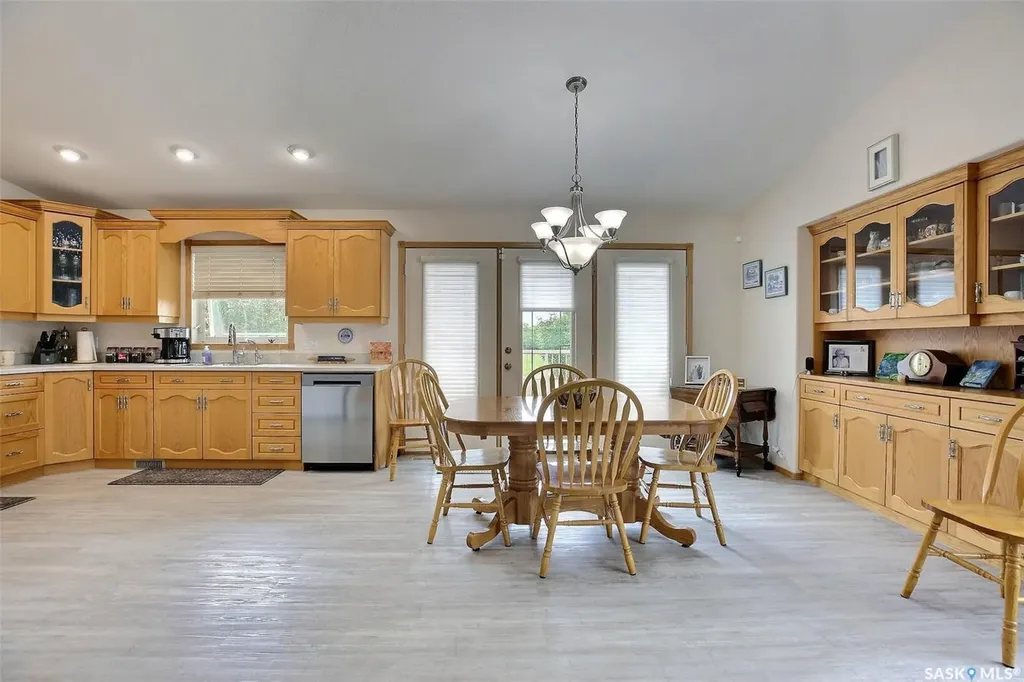 5082 Fahlman Crescent Regina SK S4X 4R9