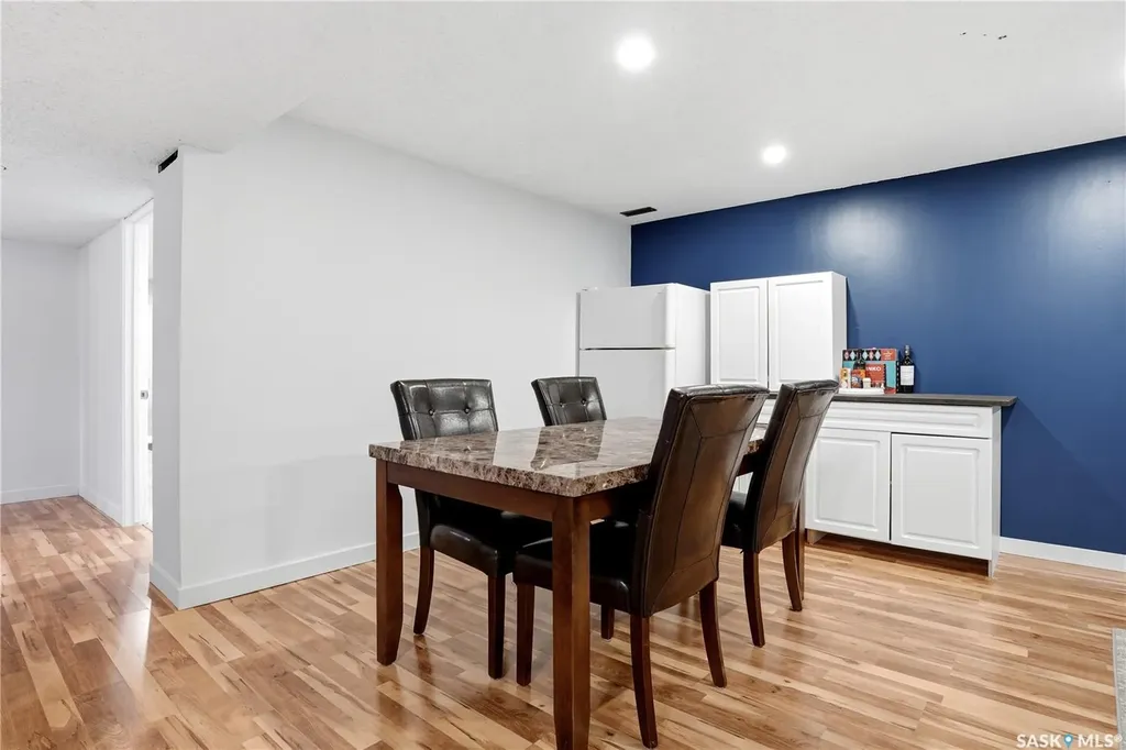 55 Kennedy Crescent Regina SK S4R 6G3