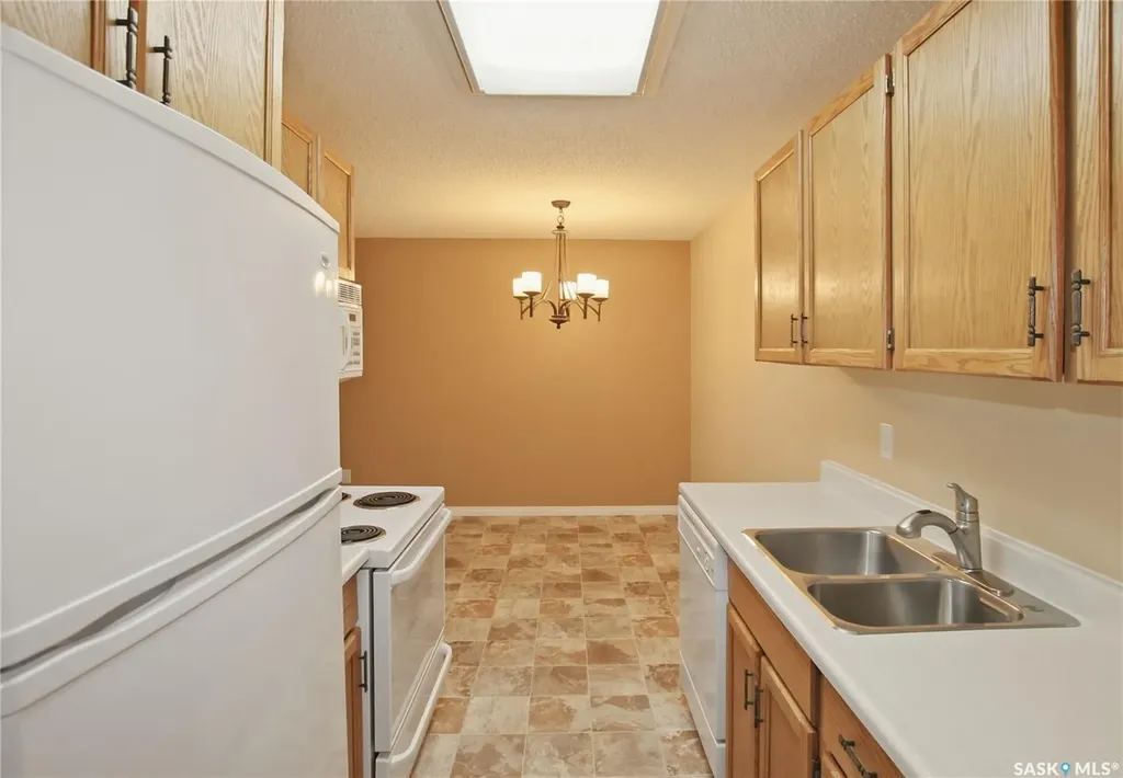 1130 9th Avenue NE Swift Current SK S9H 2S9