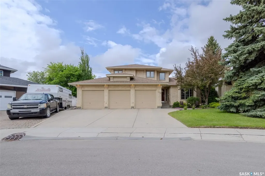 406 Braeburn Crescent Saskatoon SK S7V 1A5