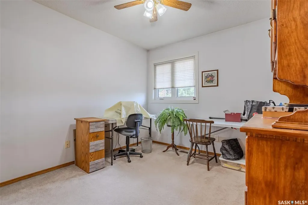 406 Braeburn Crescent Saskatoon SK S7V 1A5