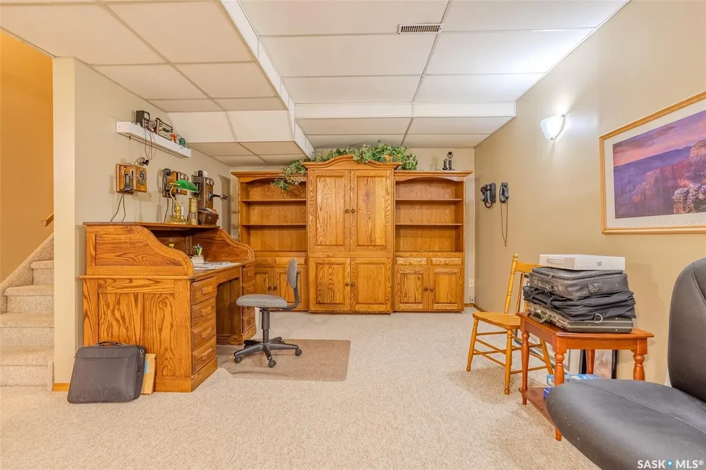 406 Braeburn Crescent Saskatoon SK S7V 1A5